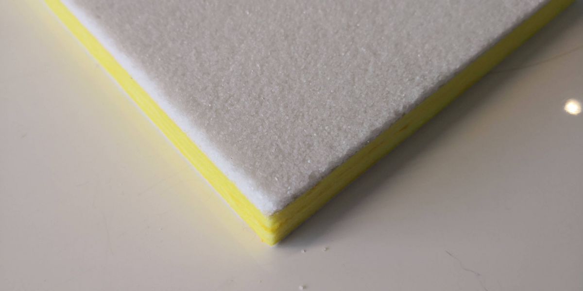 深圳市捷誠(chéng)五金制品與塑膠制品 玻纖板的專(zhuān)業(yè)制造與應(yīng)用